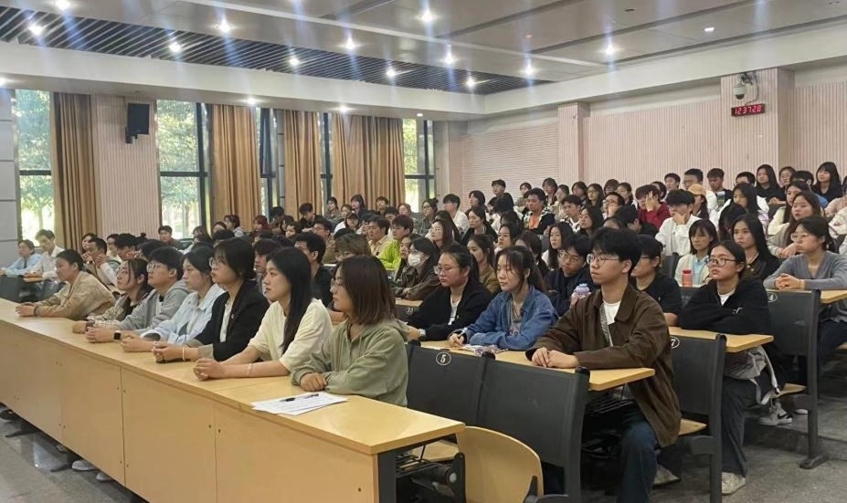 图片3.jpg 图片3.jpg