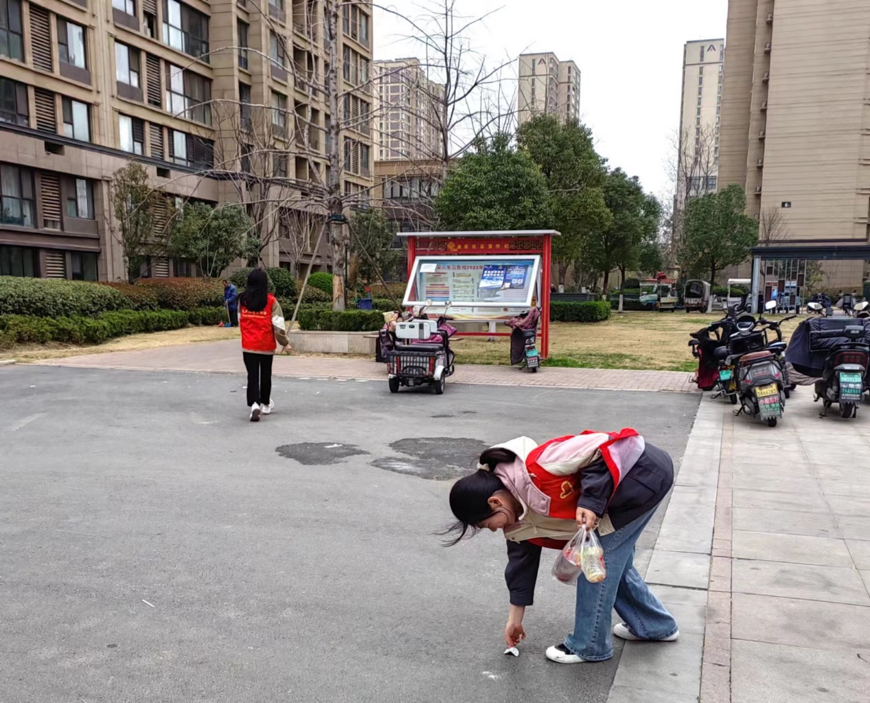 图片2.png 图片2.png