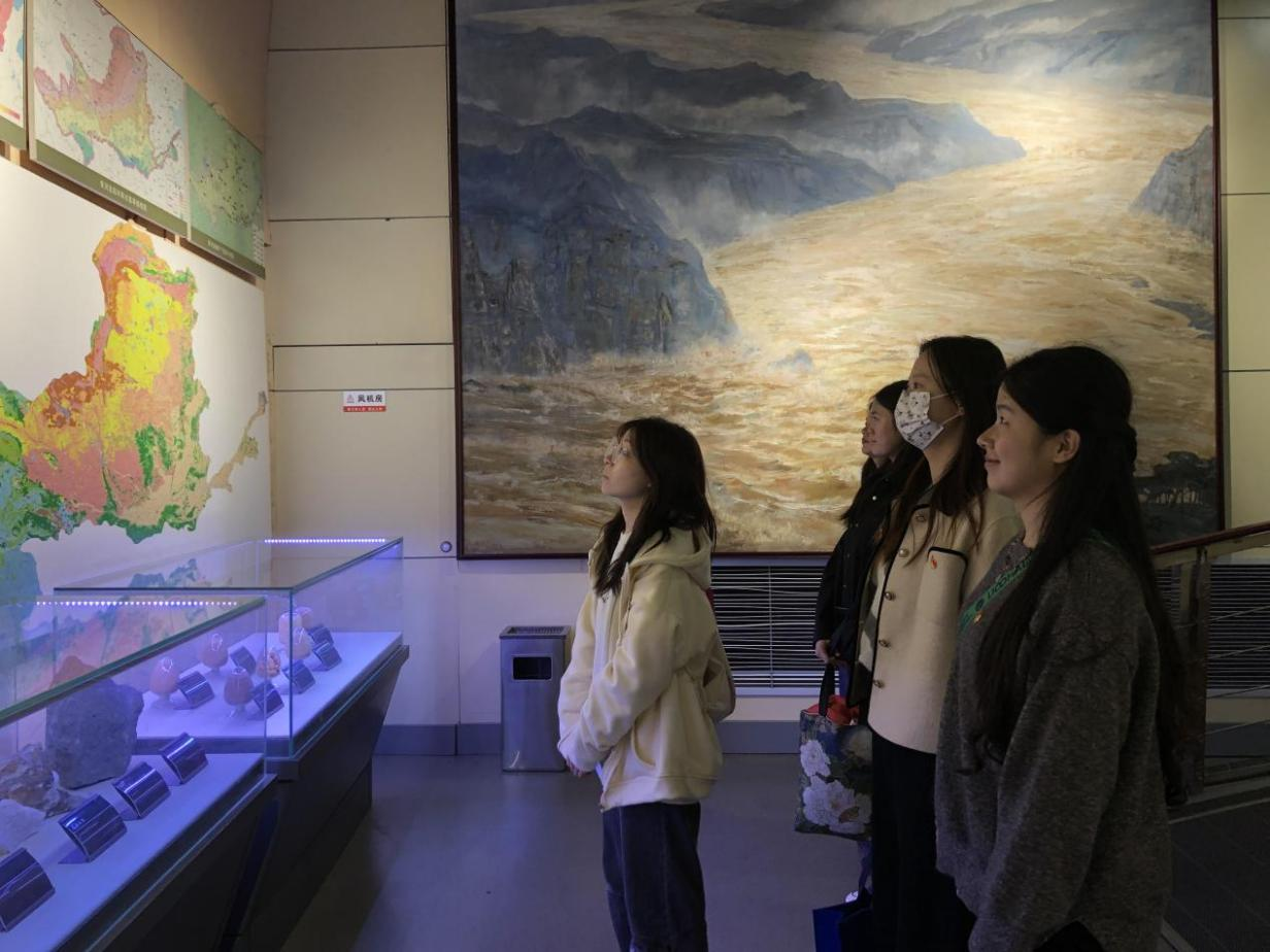 图片4.png 图片4.png